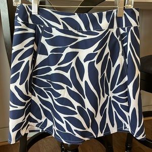 Vineyard vines sport skirt. Size 4.